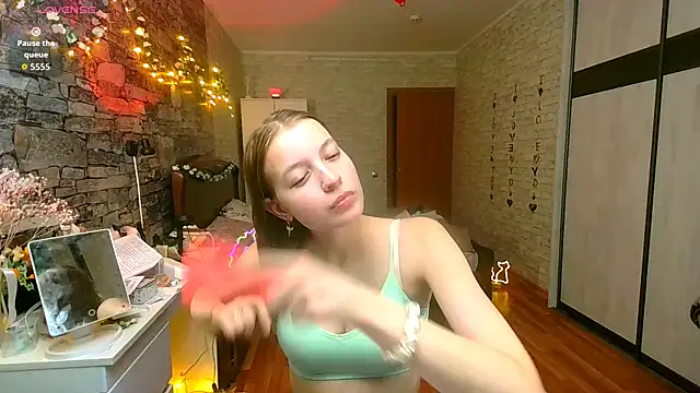 Snapshot of __Aphrodita__wow__ chatting on 3, 3, 2026 Aphrodita wow online show from 3, 3, 2026