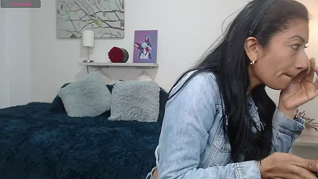 Snapshot of sofia_perez___ chatting on 11, 1, 2026 sofia perez online show from 11, 1, 2026