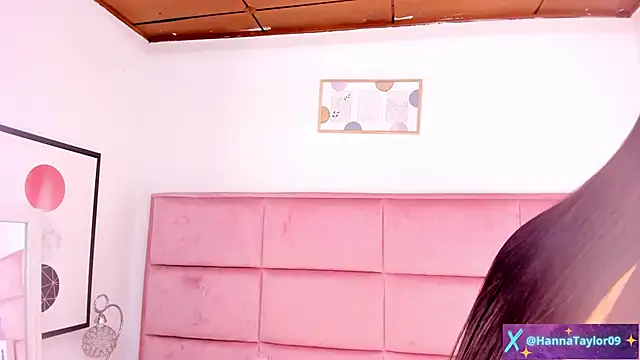 HannaTaylor online show from 17, 12, 2024