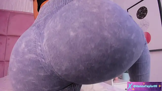 HannaTaylor online show from 14, 11, 2025