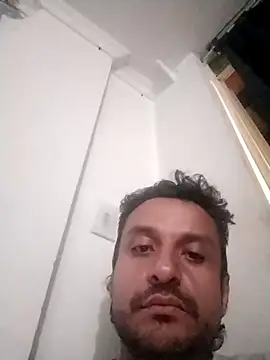 Snapshot of kevin613603 chatting on 8, 10, 2025 kevin613603 online show from 8, 10, 2025