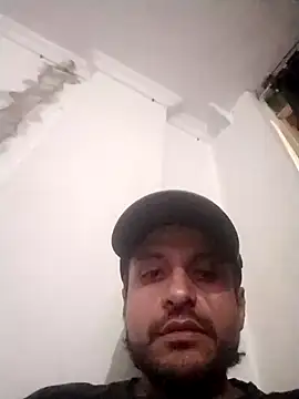 Snapshot of kevin613603 chatting on 11, 10, 2025 kevin613603 online show from 11, 10, 2025