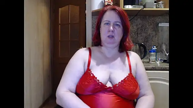 Snapshot of NikolRedMilf chatting on 18, 4, 2026 NikolRedMilf online show from 18, 4, 2026