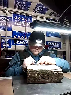 Berserker710420 online show from 24, 1, 2025