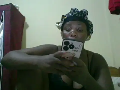 Snapshot of sweet-frida22 chatting on 28, 2, 2025 sweet-frida22 online show from 28, 2, 2025