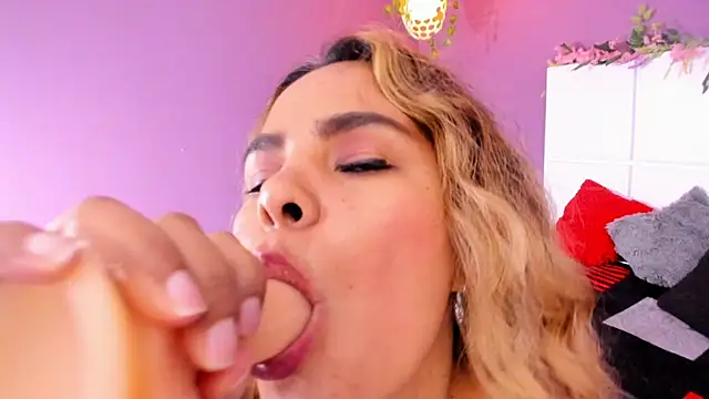 MarieKoster online show from 30, 1, 2025