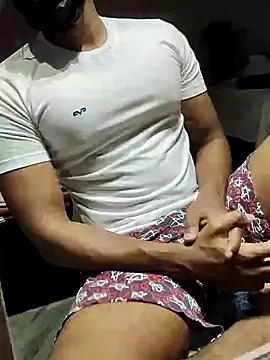 Snapshot of xxxhugedick0001 chatting on 1, 3, 2025 xxxhugedick0001 online show from 1, 3, 2025