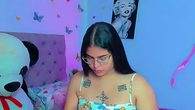 mabellfox online show from 7, 12, 2024