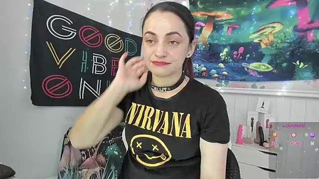 LovelyAzucena online show from 13, 12, 2024
