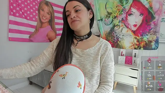 Snapshot of LovelyAzucena chatting on 27, 11, 2025 LovelyAzucena online show from 27, 11, 2025