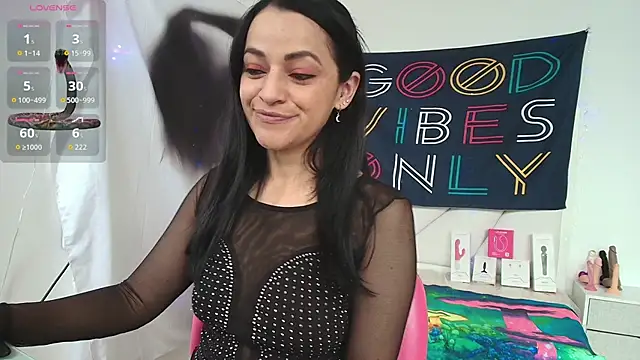 Snapshot of LovelyAzucena chatting on 12, 3, 2026 LovelyAzucena online show from 12, 3, 2026