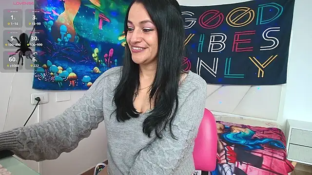 Snapshot of LovelyAzucena chatting on 18, 3, 2026 LovelyAzucena online show from 18, 3, 2026