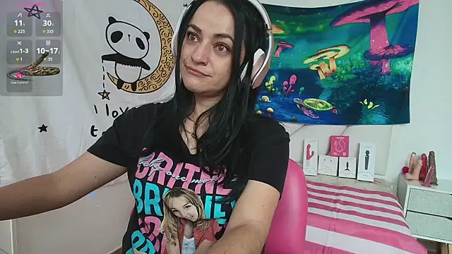 Snapshot of LovelyAzucena chatting on 1, 4, 2026 LovelyAzucena online show from 1, 4, 2026