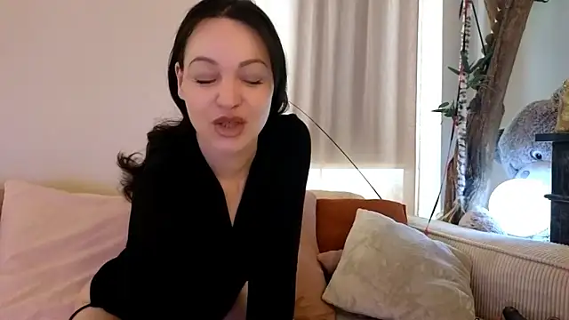 Lilie romeo online show from 16, 5, 2026