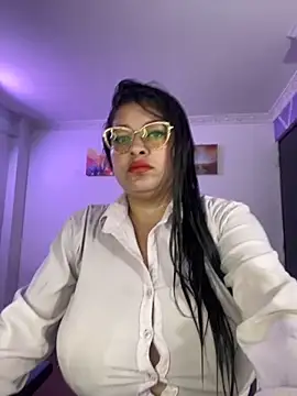 MiiaaJoness online show from 2, 12, 2025