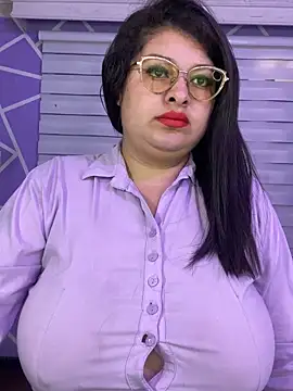 MiiaaJoness online show from 12, 3, 2026