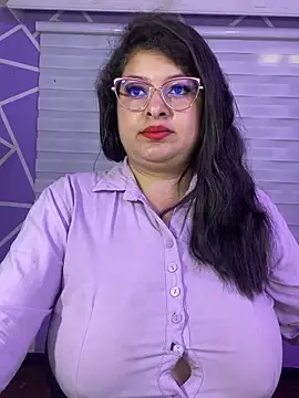 MiiaaJoness online show from 15, 5, 2026