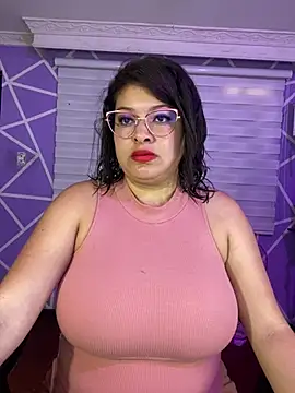 Snapshot of MiiaaJoness chatting on 25, 6, 2026 MiiaaJoness online show from 25, 6, 2026