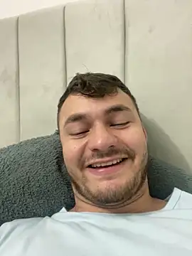 Snapshot of JacoLive chatting on 10, 10, 2025 JacoLive online show from 10, 10, 2025