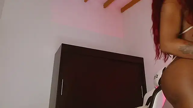 Snapshot of Ebony_D0ll chatting on 18, 9, 2025 Ebony D0ll online show from 18, 9, 2025