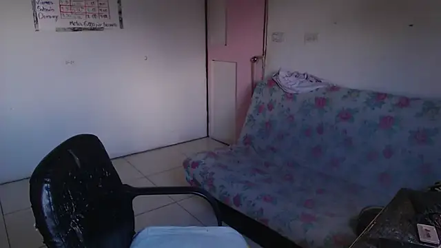 girl milk2 online show from 4, 11, 2025