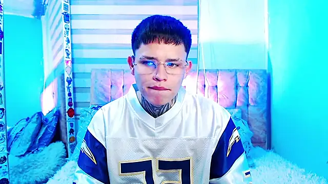  justinmoon2 online show from 8, 5, 2026