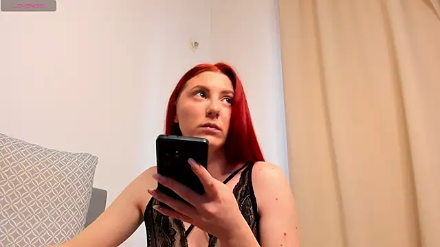 Snapshot of baby_ivy chatting on 6, 4, 2026 baby ivy online show from 6, 4, 2026