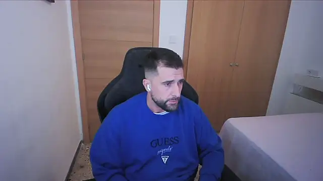 alex877x online show from 15, 11, 2025