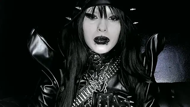 XXIOUX online show from 8, 3, 2026