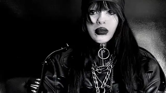 XXIOUX online show from 10, 6, 2026