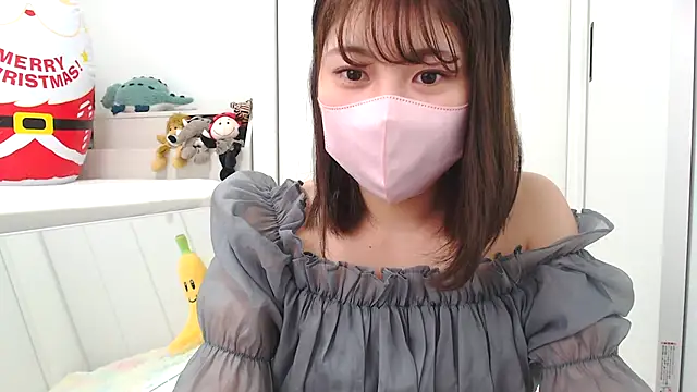 Snapshot of SUZU_ chatting on 8, 12, 2024 SUZU  online show from 8, 12, 2024
