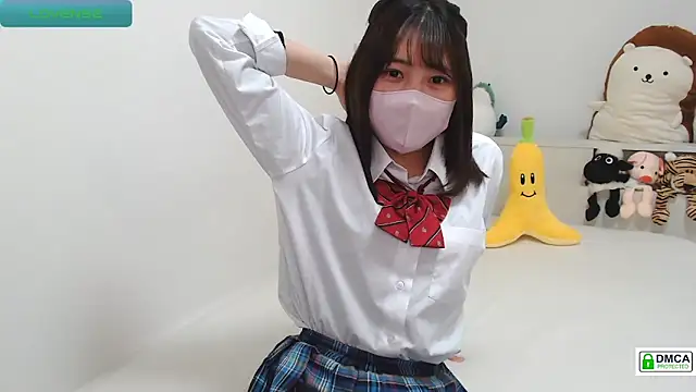 Snapshot of SUZU_ chatting on 8, 1, 2025 SUZU  online show from 8, 1, 2025