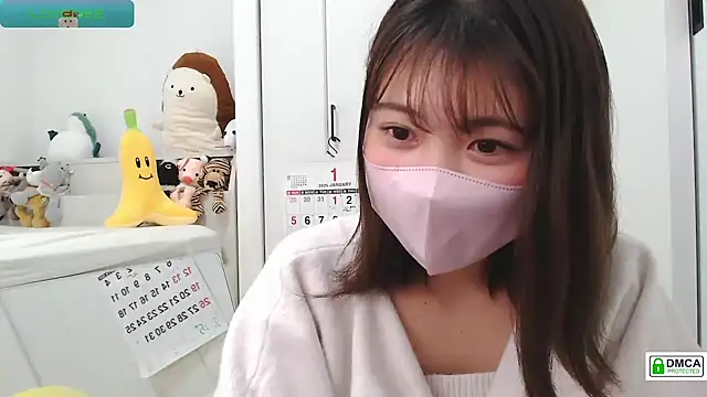 Snapshot of SUZU_ chatting on 8, 1, 2025 SUZU  online show from 8, 1, 2025