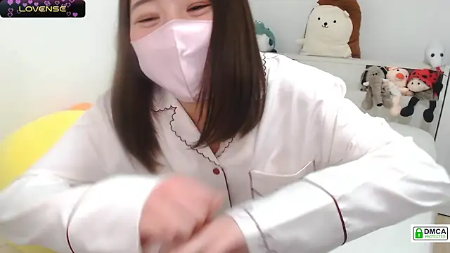 Snapshot of SUZU_ chatting on 31, 1, 2025 SUZU  online show from 31, 1, 2025