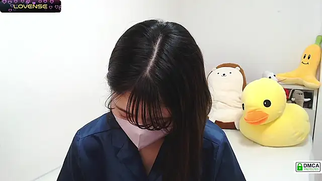 Snapshot of SUZU_ chatting on 14, 2, 2025 SUZU  online show from 14, 2, 2025
