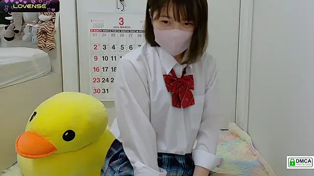 Snapshot of SUZU_ chatting on 12, 3, 2025 SUZU  online show from 12, 3, 2025