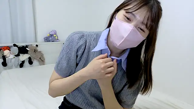 SUZU  online show from 25, 4, 2026