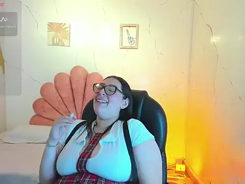 NiickyJones online show from 6, 6, 2026