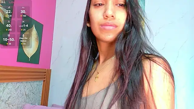 littlee emilyy  online show from 25, 6, 2026