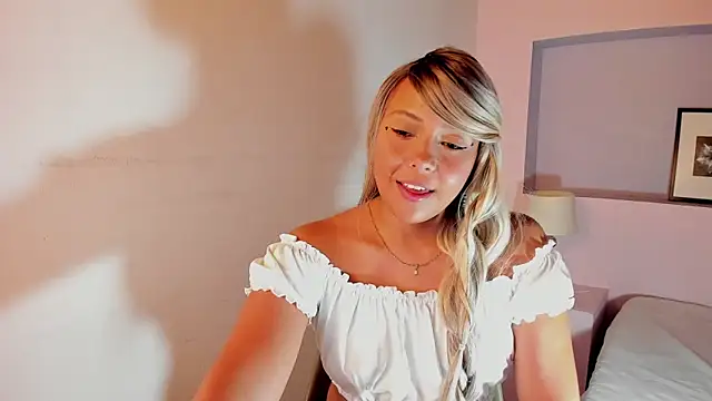 mollylogan1 online show from 17, 2, 2025