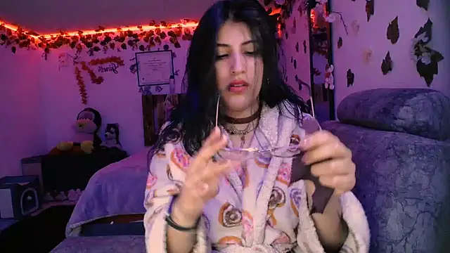 azahar  ziiz online show from 17, 1, 2025