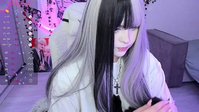 SelenaCute online show from 20, 11, 2025