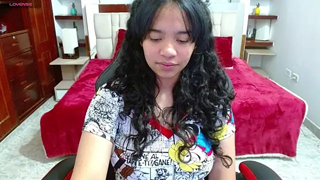 laureentt  online show from 29, 1, 2025