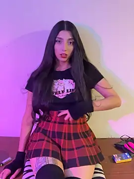 Snapshot of Felicia_smok3 chatting on 2, 11, 2025 Felicia smok3 online show from 2, 11, 2025