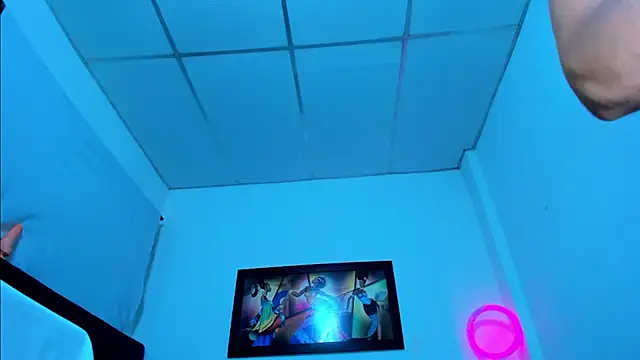 Snapshot of Jeymi-BigCock chatting on 3, 11, 2025 Jeymi-BigCock online show from 3, 11, 2025