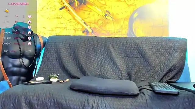 Snapshot of johny_bluexxx chatting on 18, 4, 2026 johny bluexxx online show from 18, 4, 2026