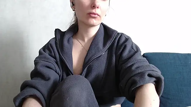 Snapshot of Jennna_Maya chatting on 13, 4, 2026 Jennna Maya online show from 13, 4, 2026
