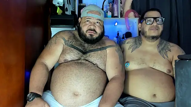 Latino bigcock online show from 18, 1, 2025
