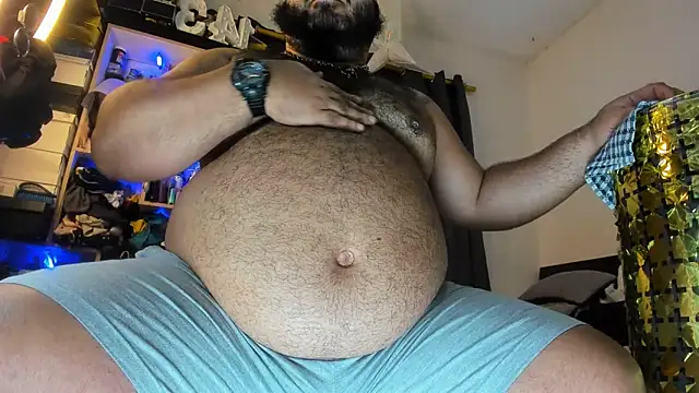 Latino bigcock online show from 7, 5, 2026