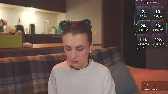 Snapshot of bananya_kitty chatting on 28, 2, 2025 bananya kitty online show from 28, 2, 2025